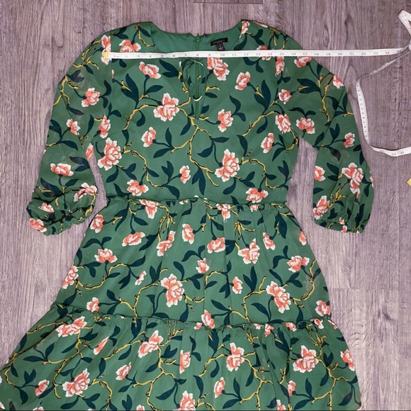 NWOT Ann Taylor Dress - Picture 3 of 6